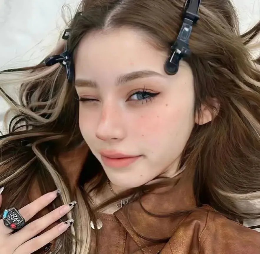 有其母必有其女